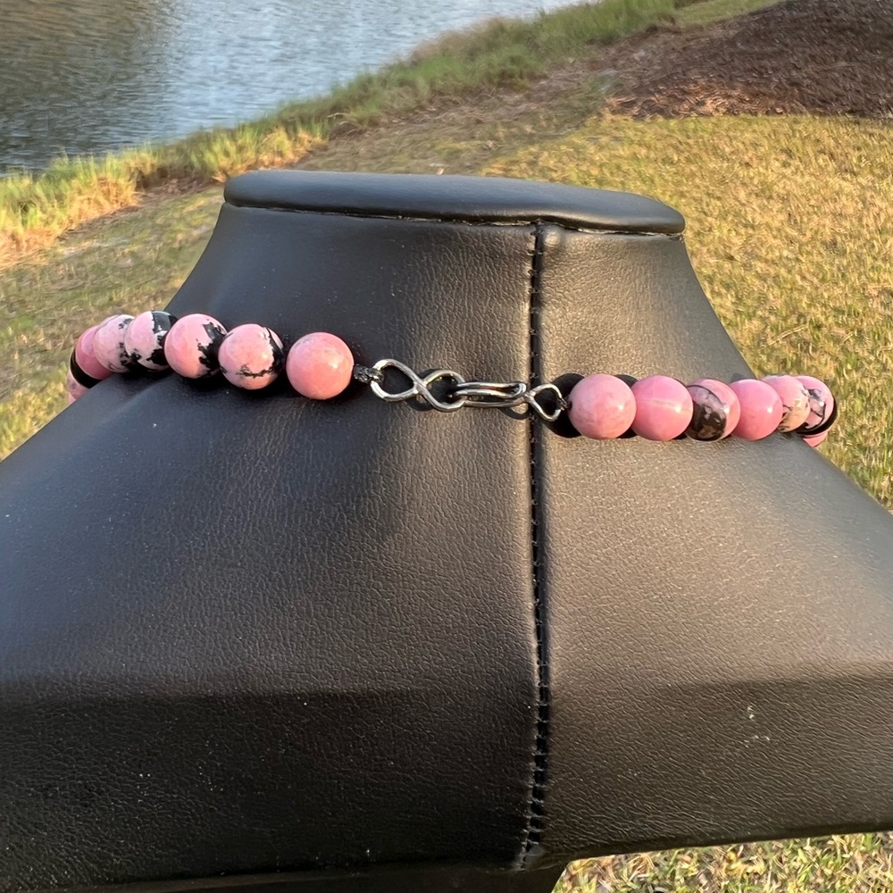 Semi precious stone necklace long 25.5” pink black - Picture 5 of 11